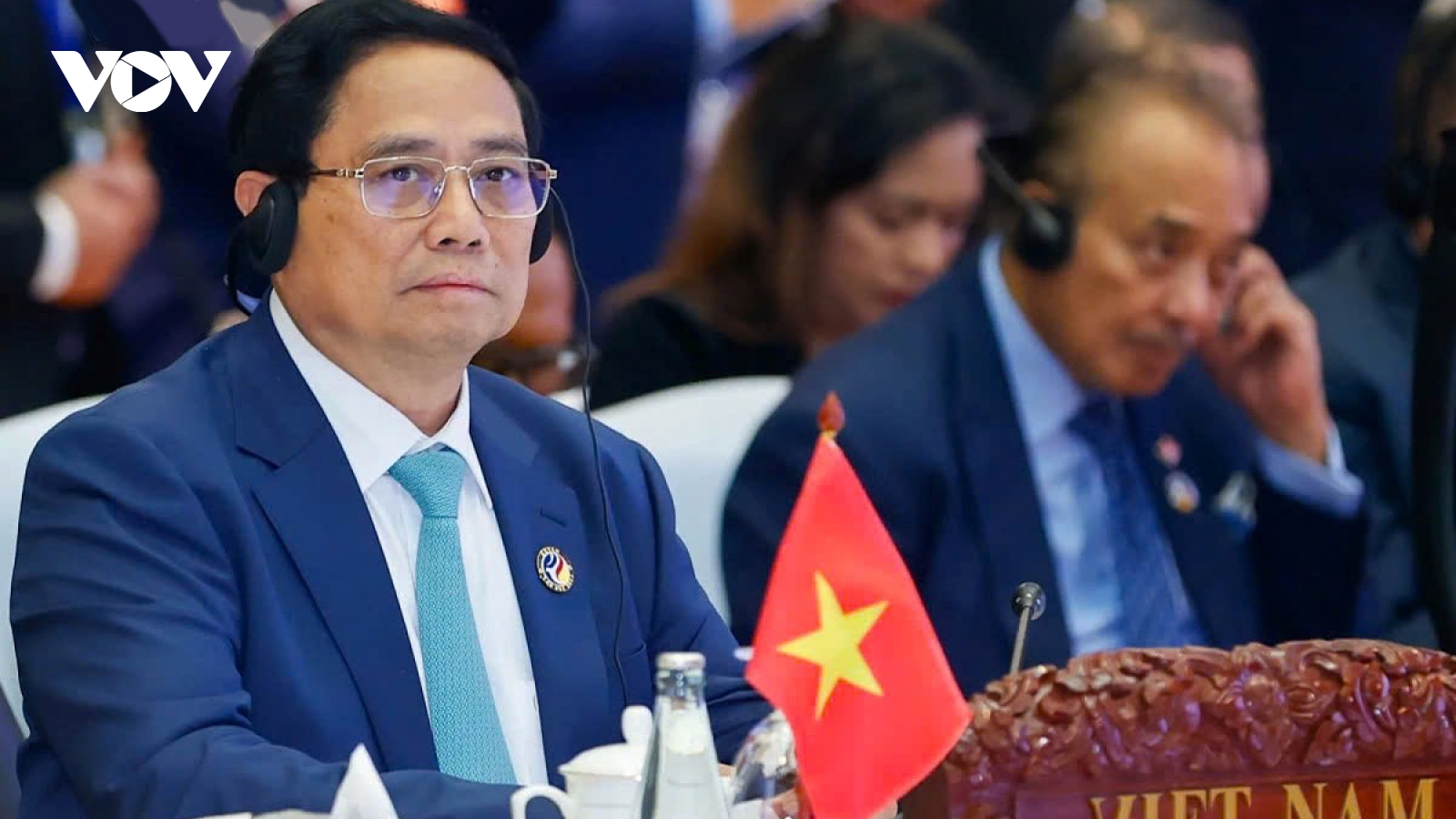 Vietnam urges ASEAN and China to promote strategic connectivity at Vientiane summit